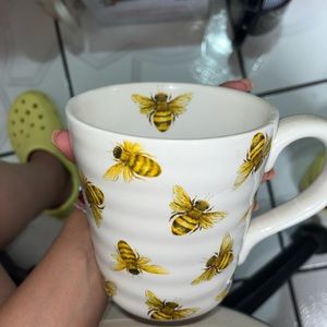 Cute BEE / WASP mug